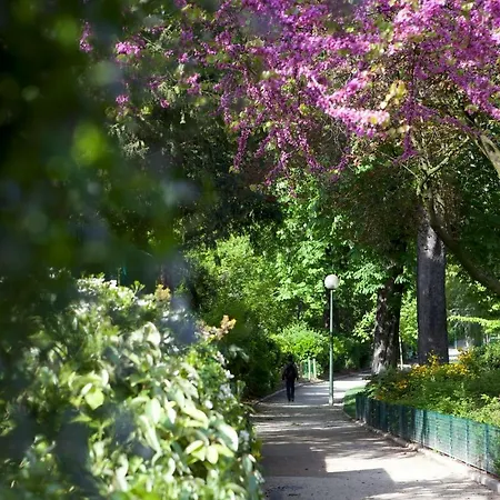 Rue Mignard By Onefinestay Paris