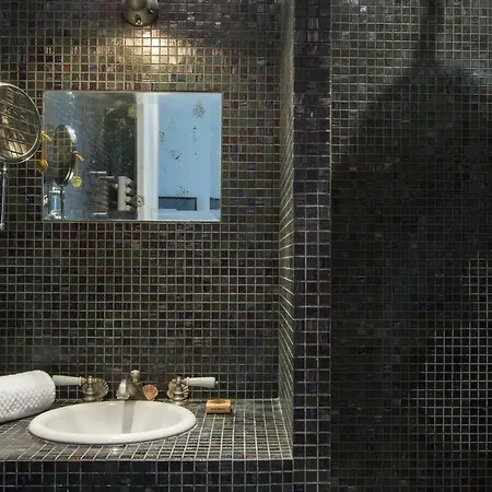 Rue Mignard By Onefinestay * Paris